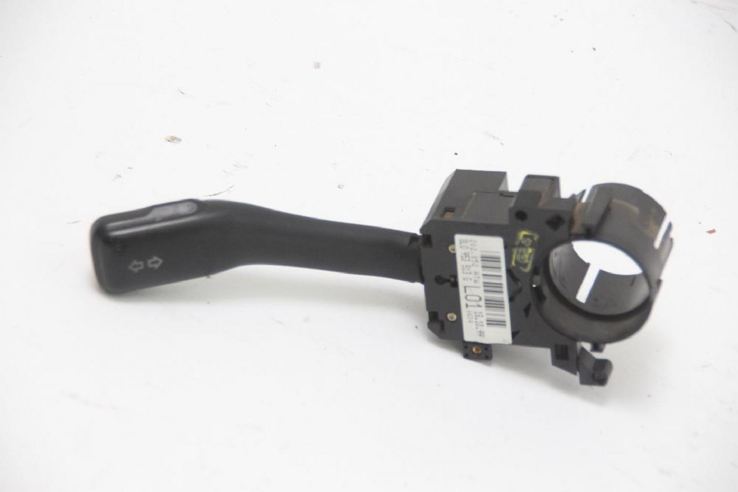 Schalter Blinker 8L0953513G VW GOLF 4