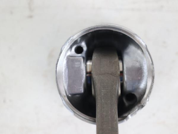 Kolben 1607373680 Citroen C4 2 B7