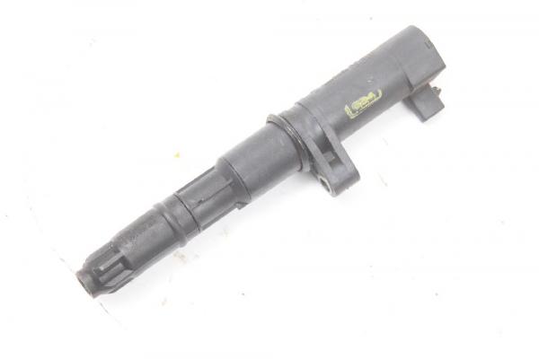 Zündspule Zylinder 3 0040100052 Renault CLIO 2