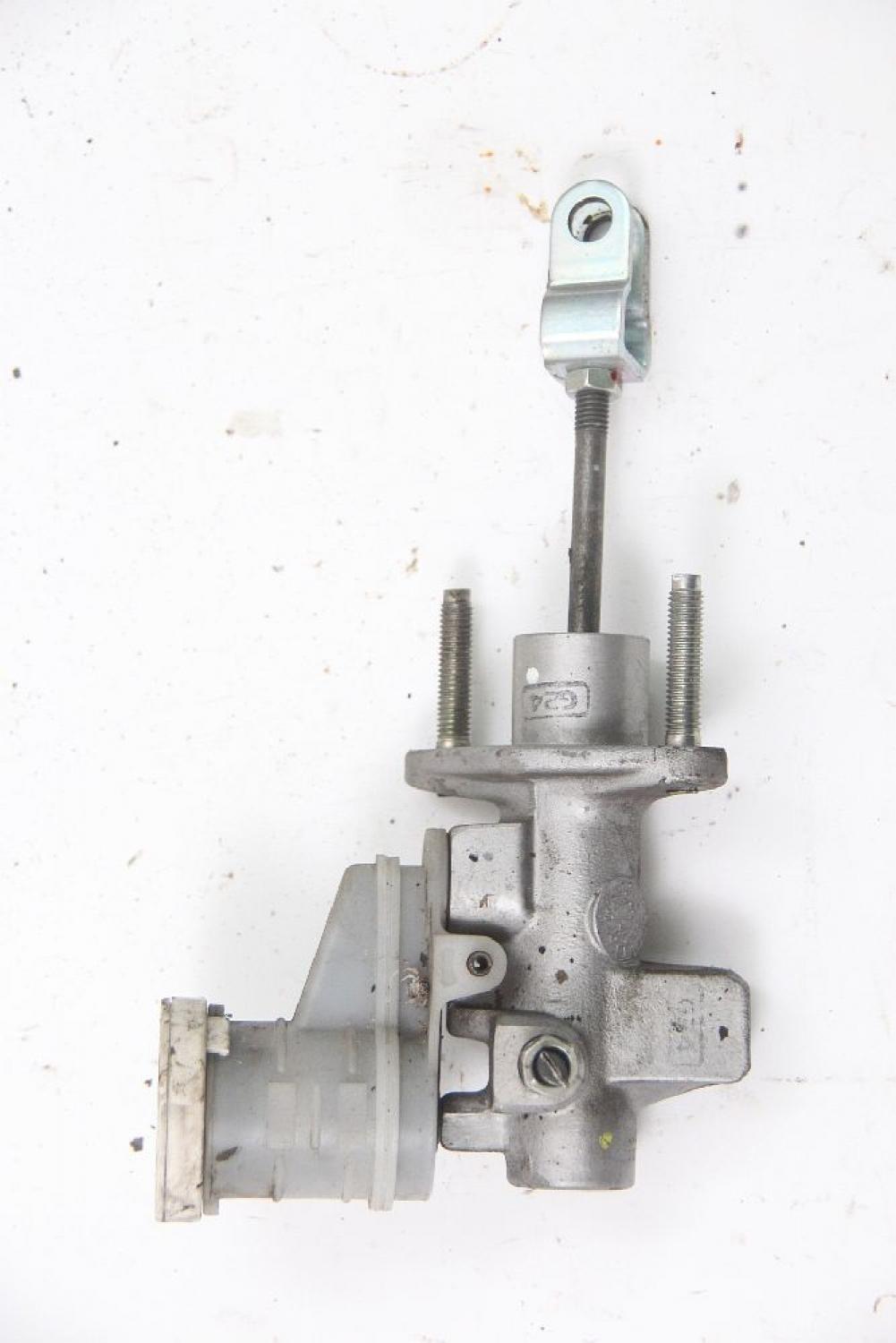 Kupplung - Geberzylinder 2345A015 Mitsubishi L 200 4 KB4T