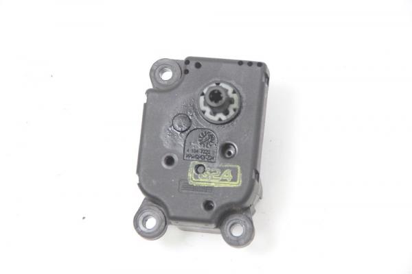 Stellmotor Heizung 1139300720 BMW 1er E81 E87