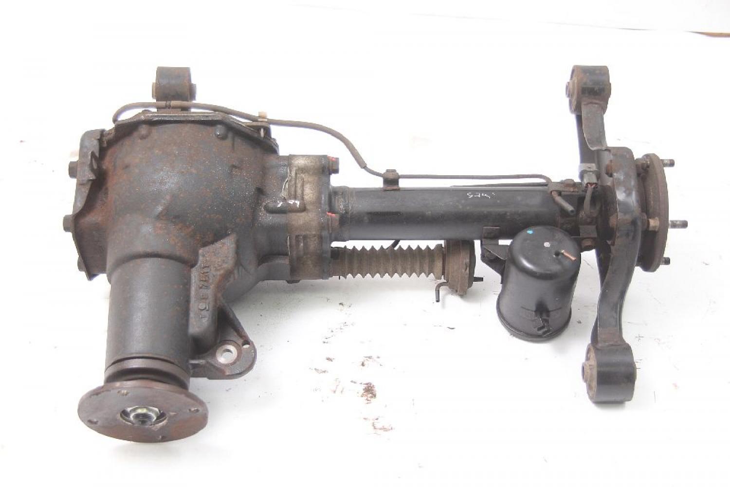 Achse vorn MR535856 Mitsubishi PAJERO 4 V98