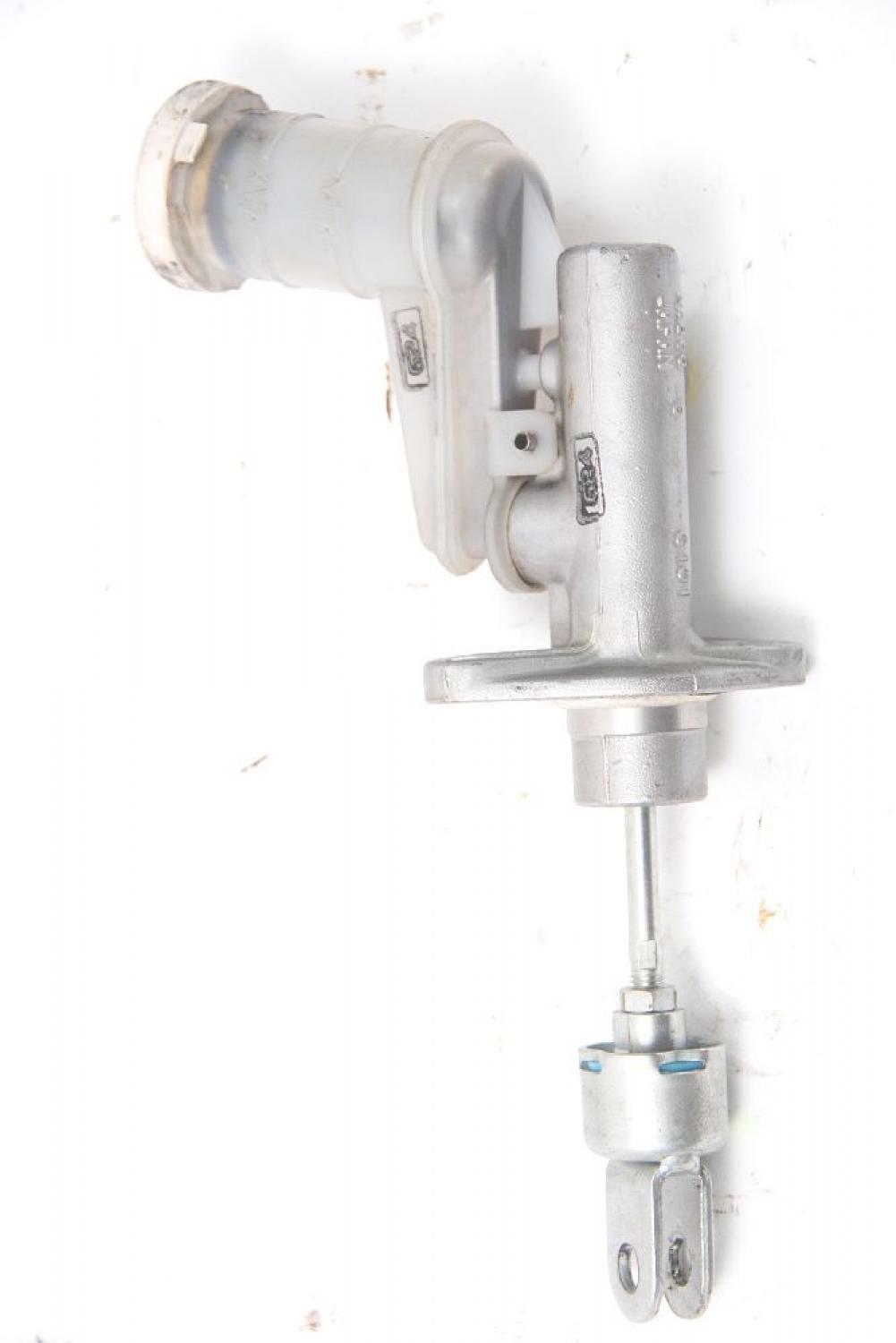 Kupplung - Geberzylinder MR374858 Mitsubishi PAJERO 4 V98
