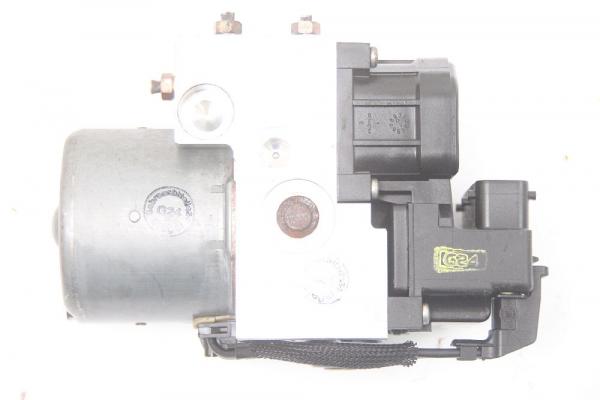 Hydraulikeinheit ABS 47660VK310 Nissan PICK UP D22