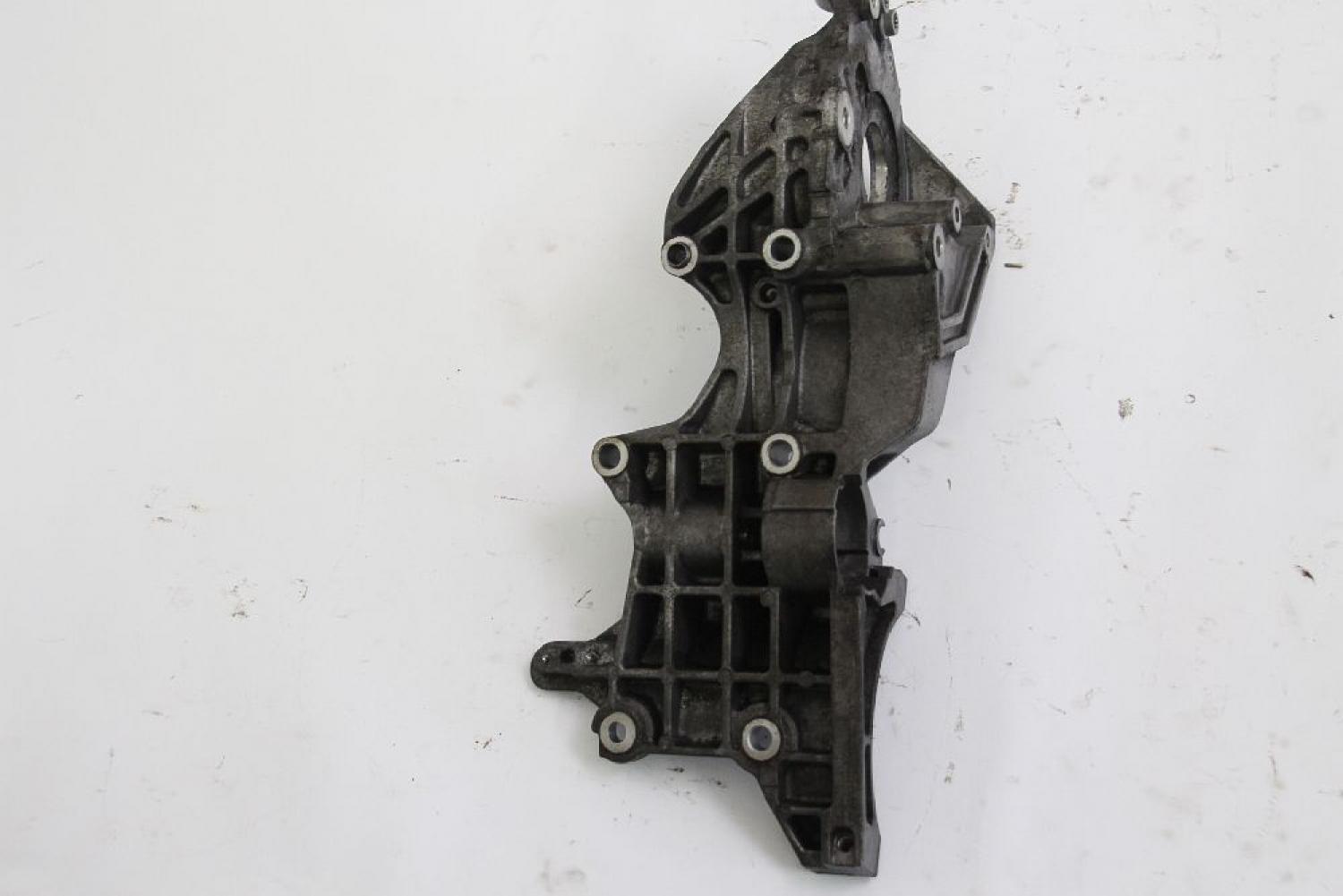 Aggregatehalter 03L903143Q Skoda SUPERB 2 3T5 Combi
