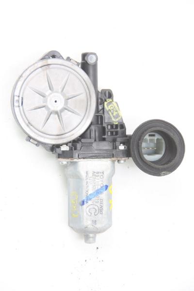 Fensterheber-Motor vorn rechts 857100K010 Toyota HILUX 7 KUN