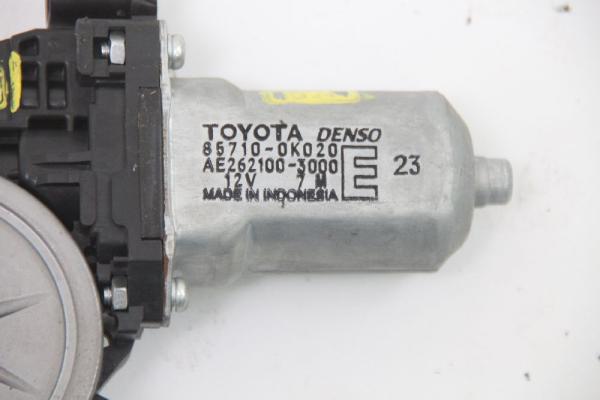 Fensterheber-Motor hinten links 857100K020 Toyota HILUX 7 KUN