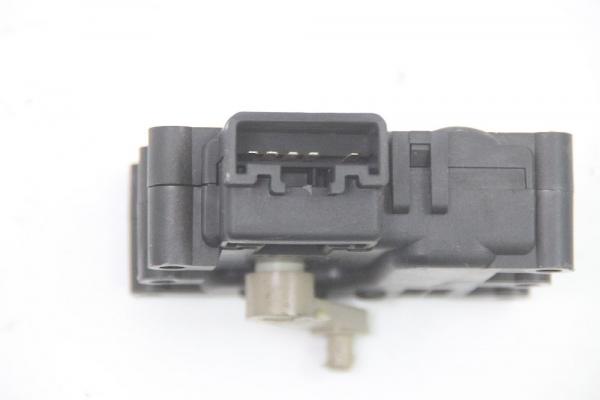 Scheinwerferblende VW GOLF 3 1H0941779 links 03-1994 gebraucht 2