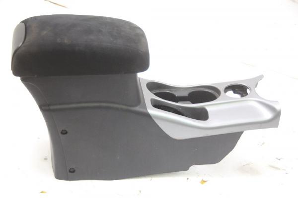 Mittelkonsole 8011A165XA Mitsubishi OUTLANDER 2