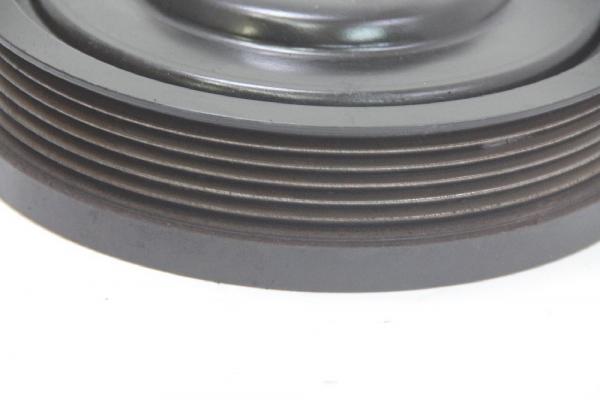 Riemenscheibe MN980049 Mitsubishi OUTLANDER 2