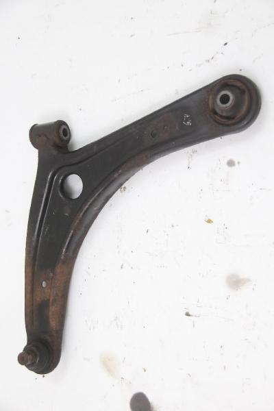 Querlenker vorn links 4013A217 Mitsubishi LANCER 8 CY