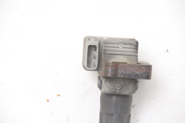 Bremssattel vorn rechts Volvo V40 8251695 LUCAS 8602149 ABS 1,9 100 KW 136 PS gebraucht 1