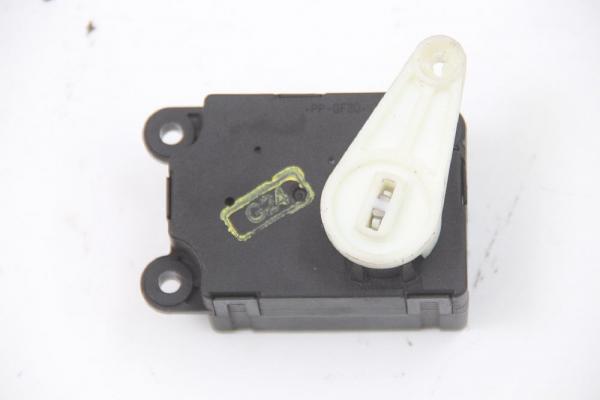 Stellmotor Heizung 5037521120 Subaru IMPREZA 3 GR GH