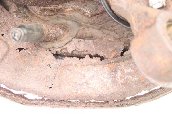 Achsschenkel hinten rechts 28411FG000 Subaru IMPREZA 3 GR GH