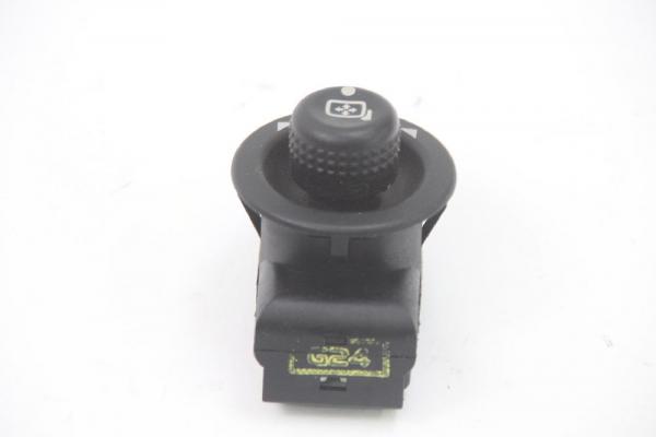 Mittelkonsole Dodge NITRO 5KE541DVAG 1GM891DVAA 02-2010 gebraucht 2