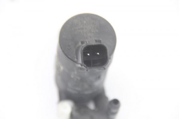 Scheibenwischerwasserpumpe 1S7117K624FE Ford FOCUS 2 DA