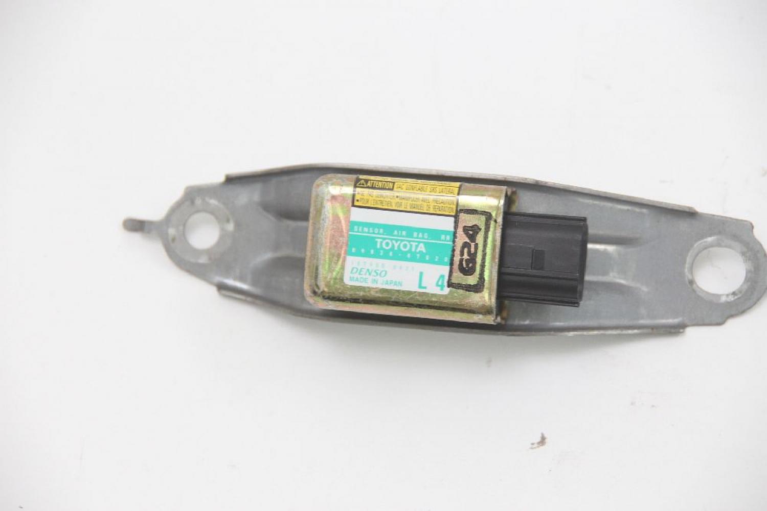 Airbag Sensor hinten links 8983447020 Toyota PRIUS 2 NHW20