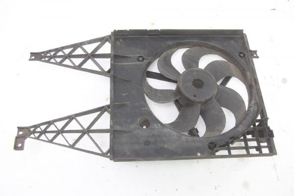 Kühlergrill Jeep CHEROKEE 2 KJ 5GF25TRM 09-2003 gebraucht 1