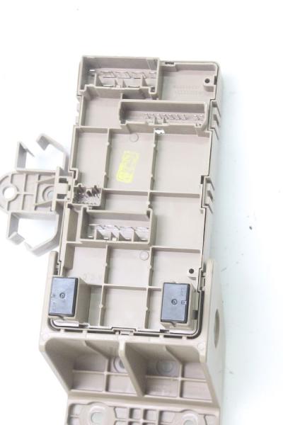 Sicherungskasten 82201FG010 Subaru FORESTER 3 SH