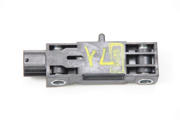 Airbag Sensor vorn links 3893065J30 Suzuki GRAND VITARA 2