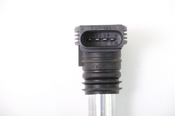 Zündspule Zylinder 3 06A905115L VW GOLF 4