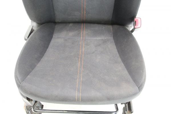 Sitz vorn rechts 64110FG021 Subaru FORESTER 3 SH
