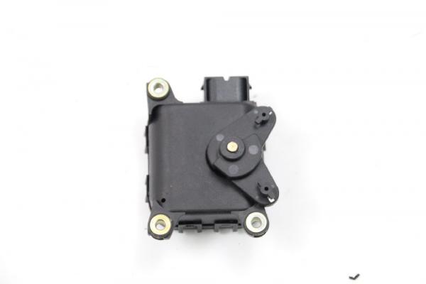 Stellmotor Heizung 0132801194 VW PASSAT Variant 3B