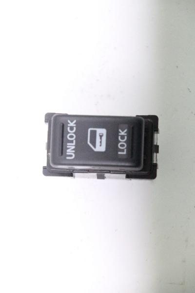Schalter sonstige 5413B Nissan NAVARA D40