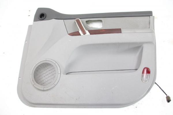 Türverkleidung innen 823023E000 Kia SORENTO 1 JC