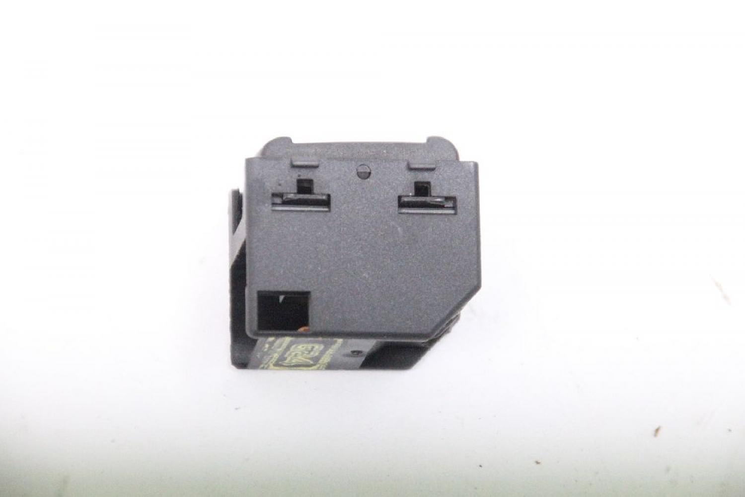 Schalter Fensterheber vorn rechts 3B0959855B VW GOLF 4