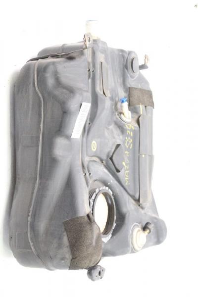 Kraftstofftank 3M519002AA Mazda 3 BK