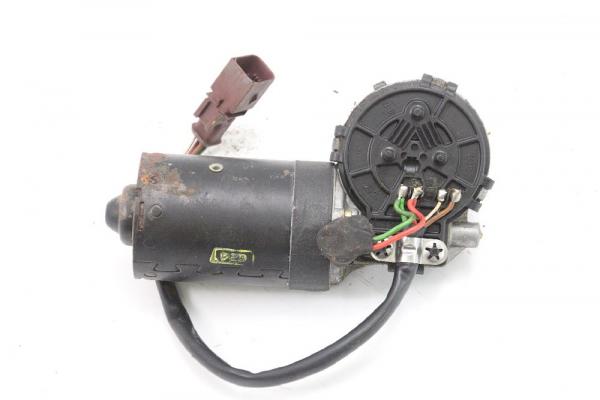 Scheibenwischermotor vorn 0390241381 Citroen XSARA Picasso