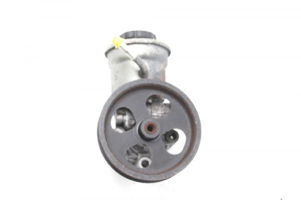 Lenkung Servopumpe 16F15329 Toyota AVENSIS 2 Kombi T25