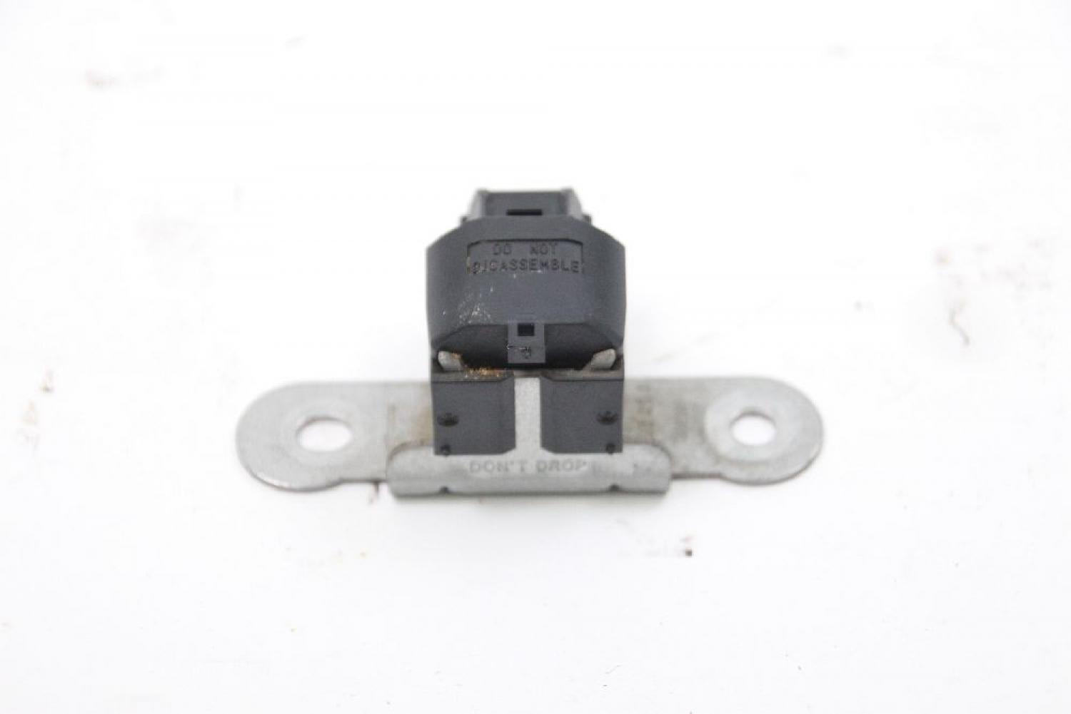 Sensor Querbeschleunigung MN102454 Mitsubishi L 200 4 KB4T