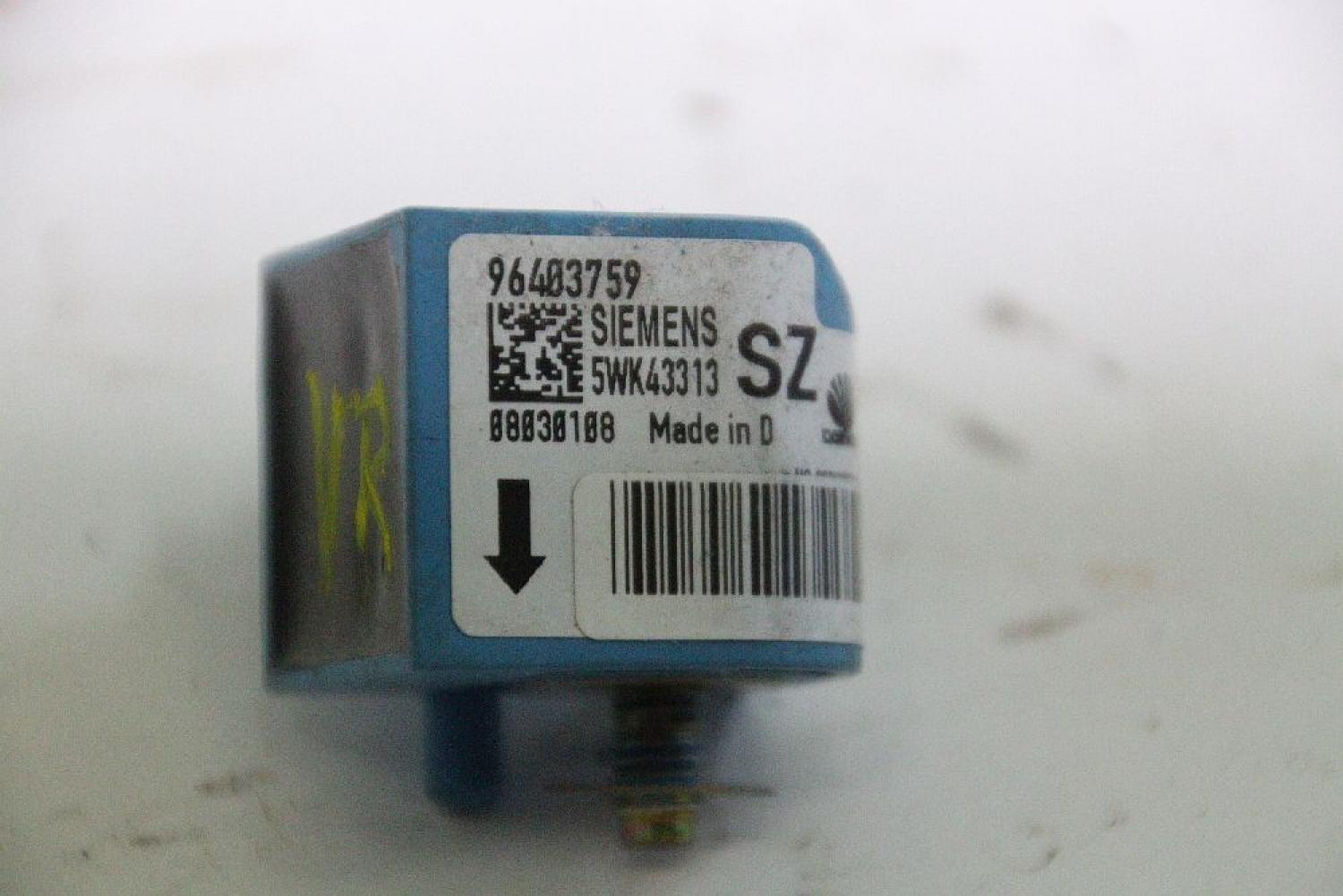 Airbag Sensor vorn rechts 96403759 Daewoo EVANDA