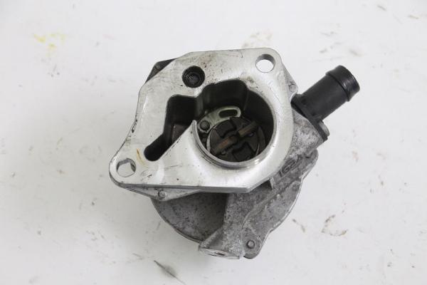 Vakuumpumpe 8201005306B Nissan NV200