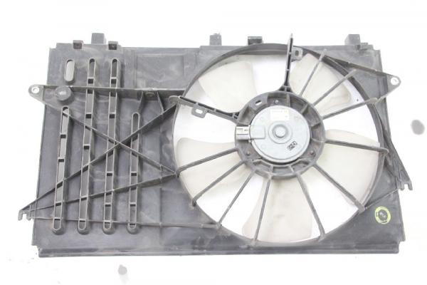 Ventilator (am Kühler) 163630G050 Toyota COROLLA 9 Combi E12