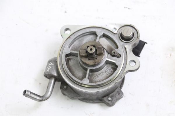 Achsschenkel vorn links Nissan PATHFINDER R51 40015EB000 2,5 128 KW 174 PS ABS gebraucht 1