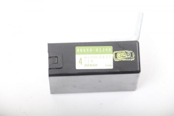 Steuergerät Karosserie 8865002390 Toyota COROLLA 9 Combi E12