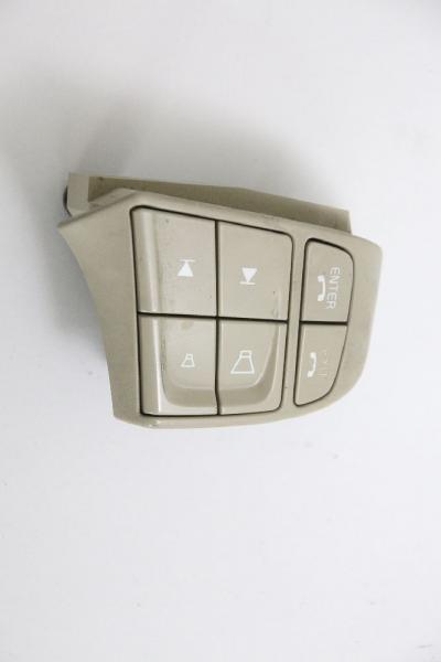 Schalter Lenkrad 30768063 Volvo XC70 II