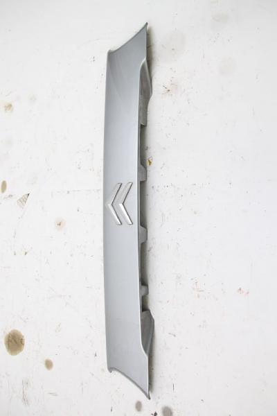 Heckklappenblende 5817A064 Citroen C-CROSSER