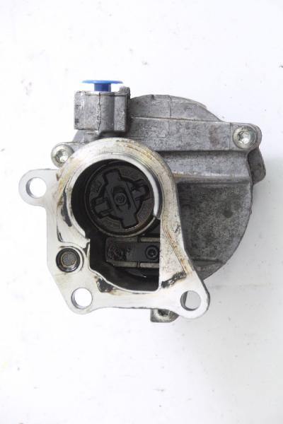 Vakuumpumpe 8200123491 Renault MEGANE 2 Grandtour KM