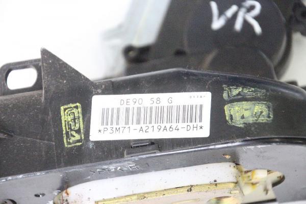 Türschloß vorn rechts 3M71A219A64DH Mazda 2 DY