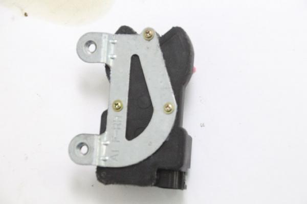 Stellmotor ZV vorn rechts 957404A000 Hyundai H1 STAREX