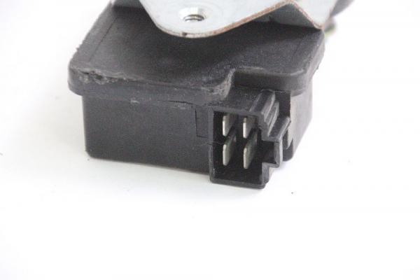 Stellmotor ZV hinten rechts 957604A010 Hyundai H1 STAREX