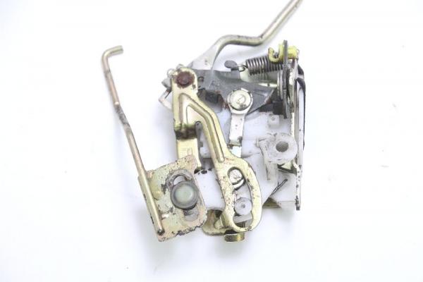 Türschloß vorn rechts 813204A000 Hyundai H1 STAREX