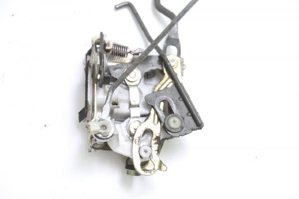 Türschloß vorn links 813104A000 Hyundai H1 STAREX