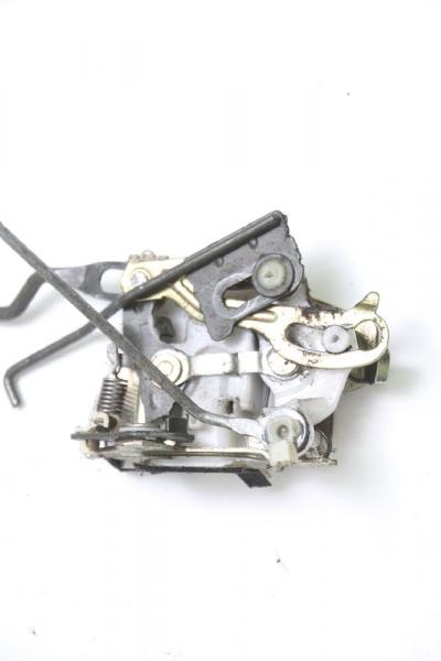 Türschloß vorn links 813104A000 Hyundai H1 STAREX