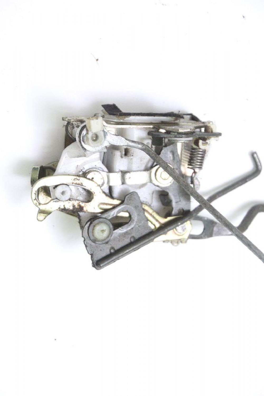 Türschloß vorn links 813104A000 Hyundai H1 STAREX