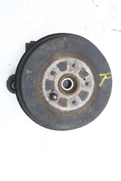 Achsschenkel hinten rechts 4611065J00 Suzuki GRAND VITARA 2